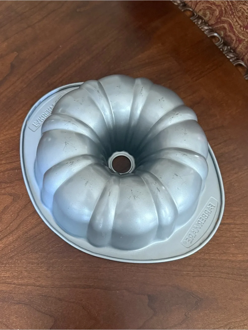Farberware Silver Bundt Cake Pan - Nonstick 10” Fluted Baking Mold